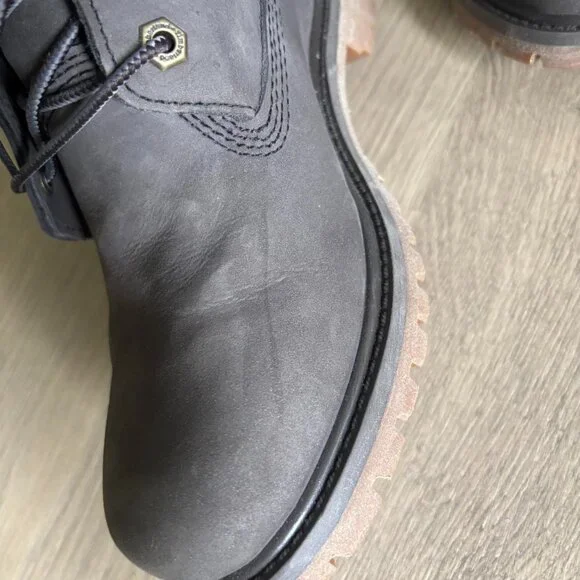 Timberland Womens Classic 6-Inch Premium Waterproof Leather Boots US 7.5 - Picture 8 of 8